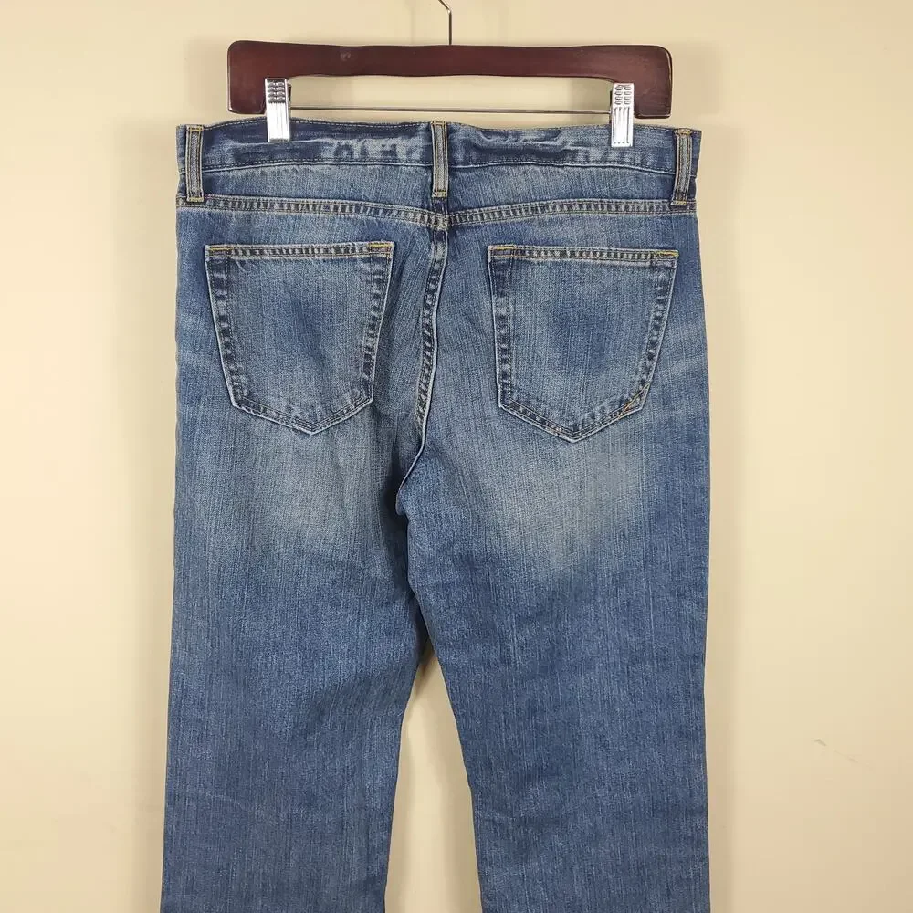 Banana Republic Medium Wash Straight Leg Jeans 33x30
